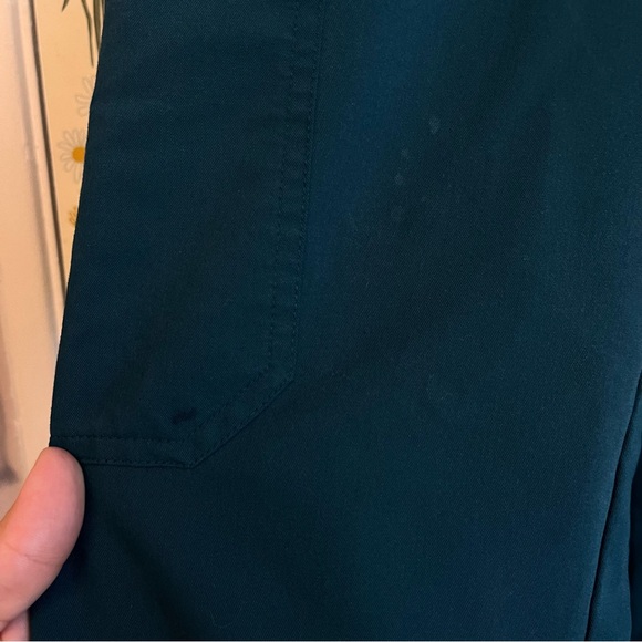 Figs Scrub Set - Picture 4 of 5